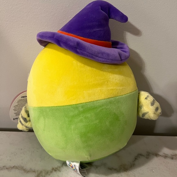 Squishmallow Nellie the Parakeet Halloween FTM - Picture 5 of 5